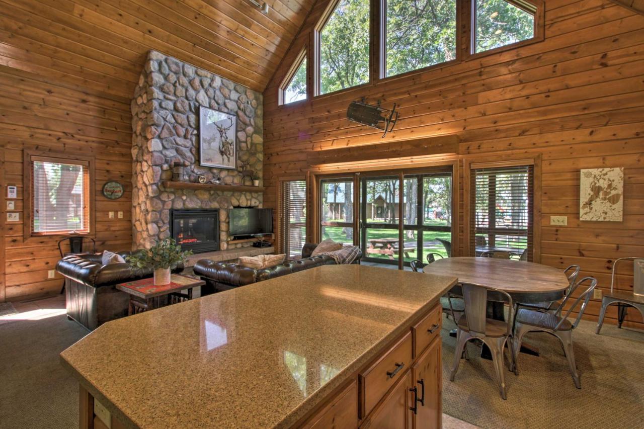 Alluring Nisswa Cabin On Gull Lake With Fireplace! Екстериор снимка