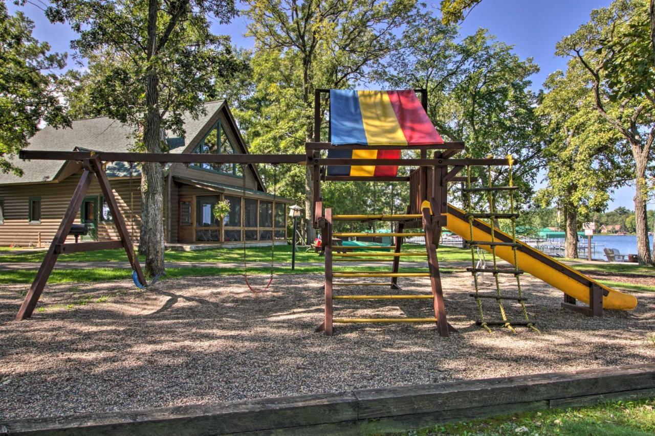 Alluring Nisswa Cabin On Gull Lake With Fireplace! Екстериор снимка